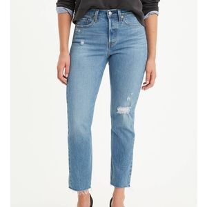 Levi's Wedgie Skinny Distressed Jeans